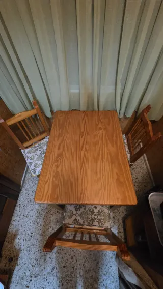 Mesa y 4 Sillas Cocina Madera