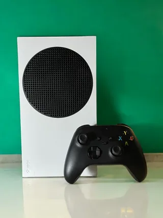 Xbox Series S come nuova con controller