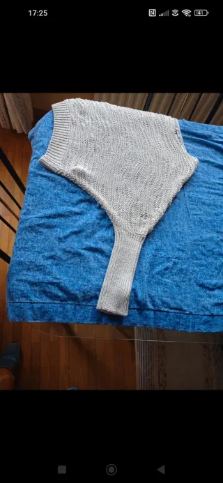 Jersey beige mangas murciélago talla única