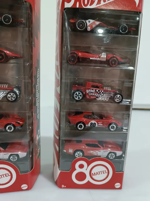 Hot Wheels Mattel 80 10 coches E1Y8782