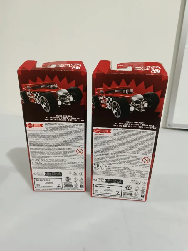 Hot Wheels Mattel 80 10 coches E1Y8782
