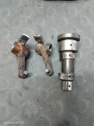 Albero motore e bilancieri Vespa ET4 50