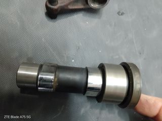 Albero motore e bilancieri Vespa ET4 50