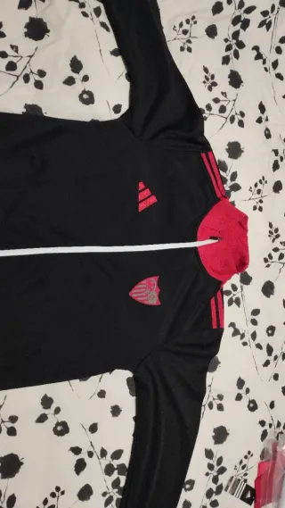 Chaqueta Adidas Sevilla Negra. Entrega inmediata