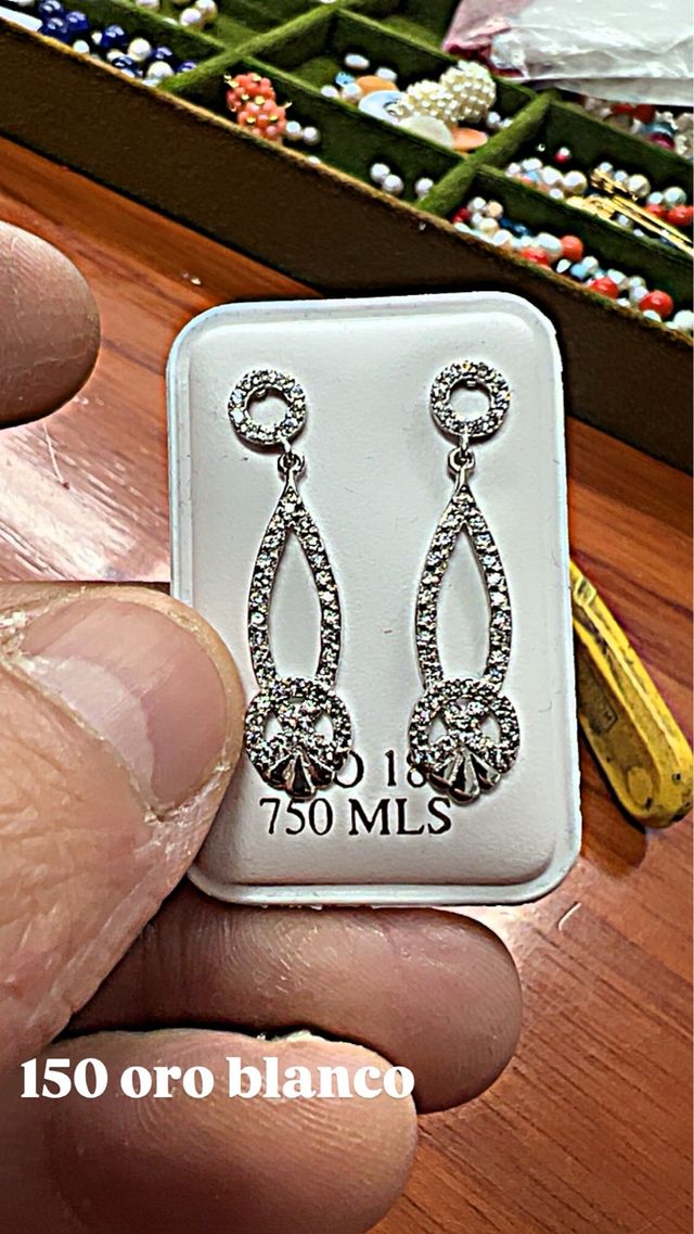 Brincos de Ouro Branco 18 quilates 750 MLS Design Festa