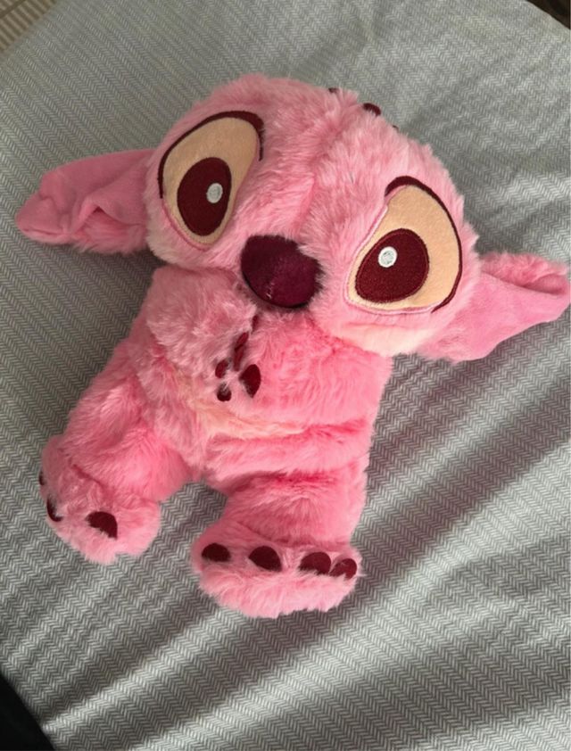 Peluche rosa Lilo y Stitch 30 cm
