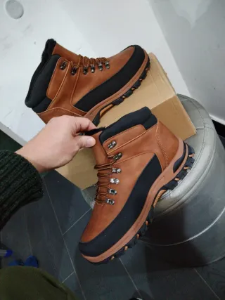 Scarponcini Trekking Uomo N.43