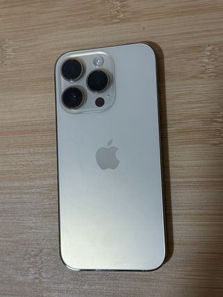 iPhone 14 Pro Oro