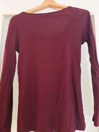 Camiseta burdeos manga larga
