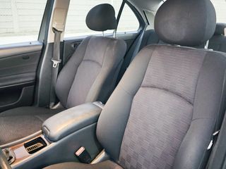 Mercedes-Benz Clase C 2004