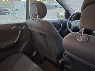 Mercedes-Benz Clase C 2004