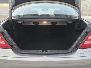 Mercedes-Benz Clase C 2004