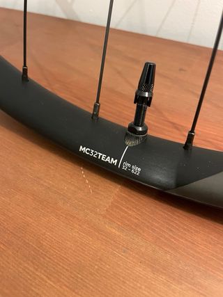 Rueda Delantera Oquo MC32TEAM