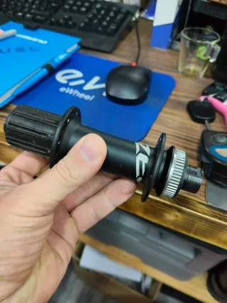 Cubo Shimano Zer Downhill