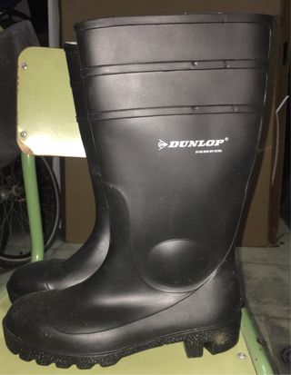 Botas de agua Dunlop negras