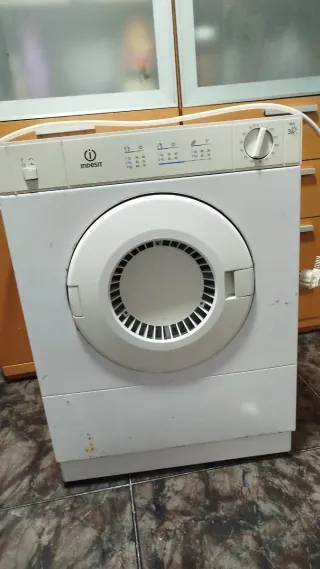 Secadora Indesit 3 kg