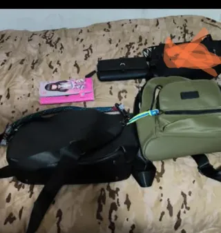 Lote Bolsos y Carteras Negro y Verde