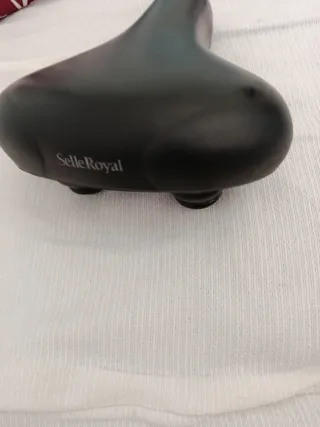 Sillín ROYAL SHOOK ABSORBER Negro