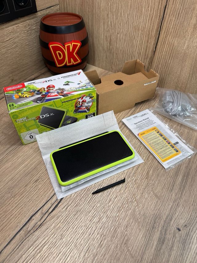 Nuovo Nintendo 2DS XL Edizione Mario Kart