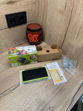 New Nintendo 2DS XL Edición Mario Kart + pokemon