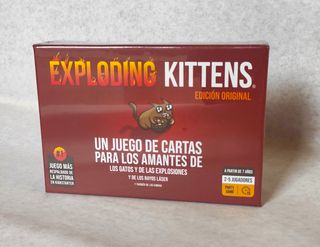Lote: Exploding Kittens y Virus Halloween (NUEVOS)