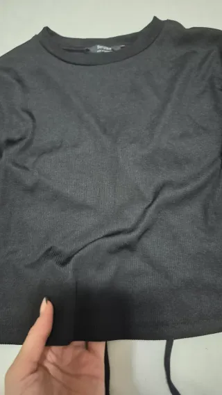 Top Bershka Negro Manga Larga