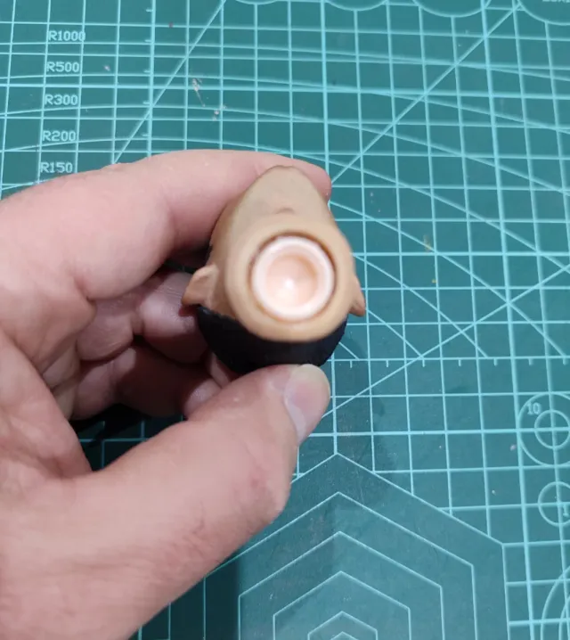 1/6 Escala cabeza hombre asiático marca Kumik