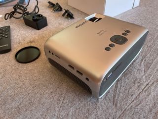 Proyector Philips NeoPix Easy Play