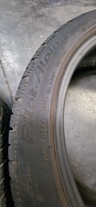 Neumáticos Michelin Pilot Alpin 4 225/45 R18
