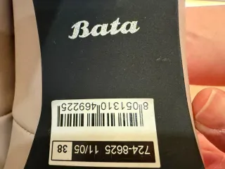 Zapatos de tacón beige