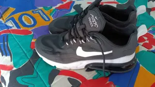 Zapatillas Nike Air Max 270 React Negras