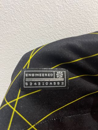 Camiseta Jordan PSG Negra y Amarilla