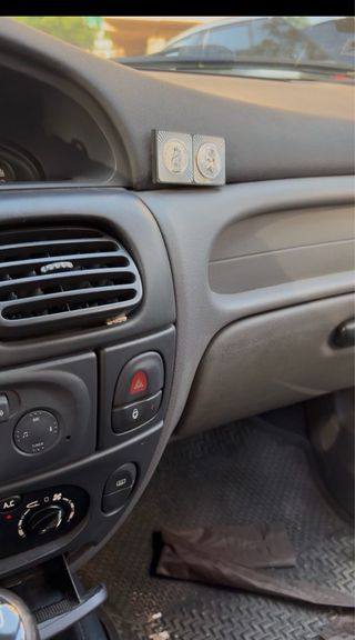 Renault Megane 2003 – Económico y en buen estado