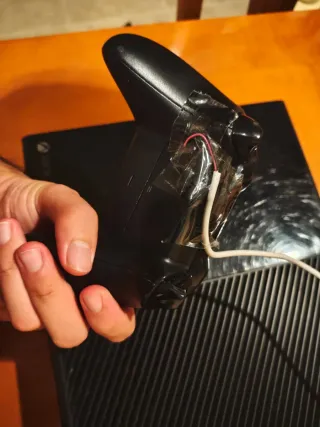 Xbox One Nera + Controller jose