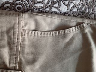 Bermudas Beige
