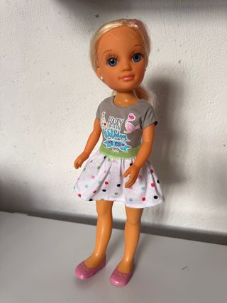 Muñeca Nancy Happy Birthday