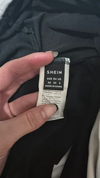 Top mujer negro y blanco