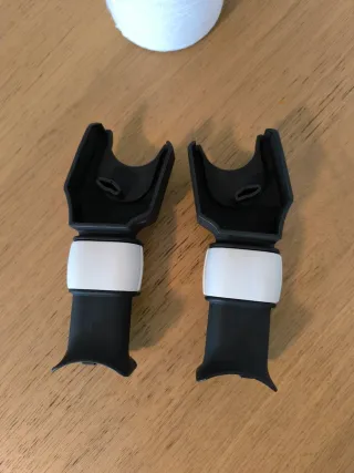 Adaptador Bugaboo camaleón  3/3 plus con  Maxi-Cos