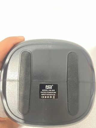 Altavoz Portátil NUEVO con Luces LED RGB y soporte