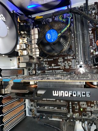 PC SOBREMESA Gaming / Trabajo