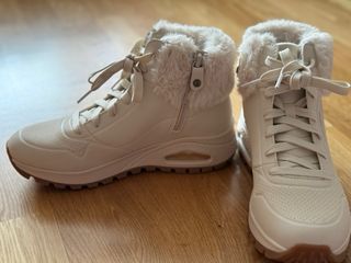 ZAPATILLA/BOTA INVIERNO, talla 38, color beig.