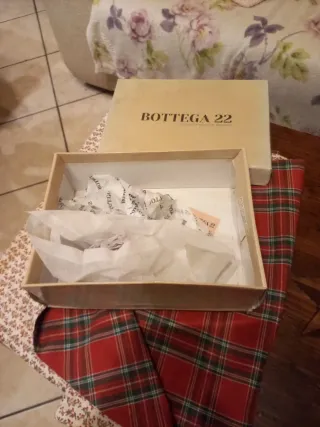 Scarpe con tacco BOTTEGA 22 viola