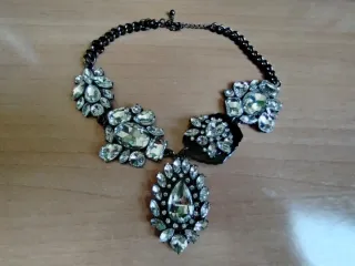 Collar Zara Pedrería Negro/Plata