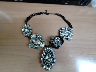 Collar Zara Pedrería Negro/Plata