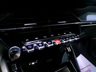 Peugeot 208 GTLINE 100cv EAT8 09/2020