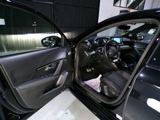 Peugeot 208 GTLINE 100cv EAT8 09/2020