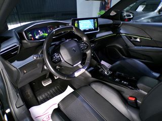 Peugeot 208 GTLINE 100cv EAT8 09/2020