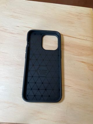 Funda iPhone 13 Pro Negra Estilo Carbono