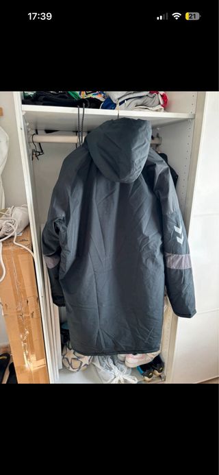 Chaquetón Betis Hummel Negro/Gris Talla XXL