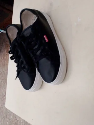 Zapatillas Levi's Mujer Talla 39 Negras